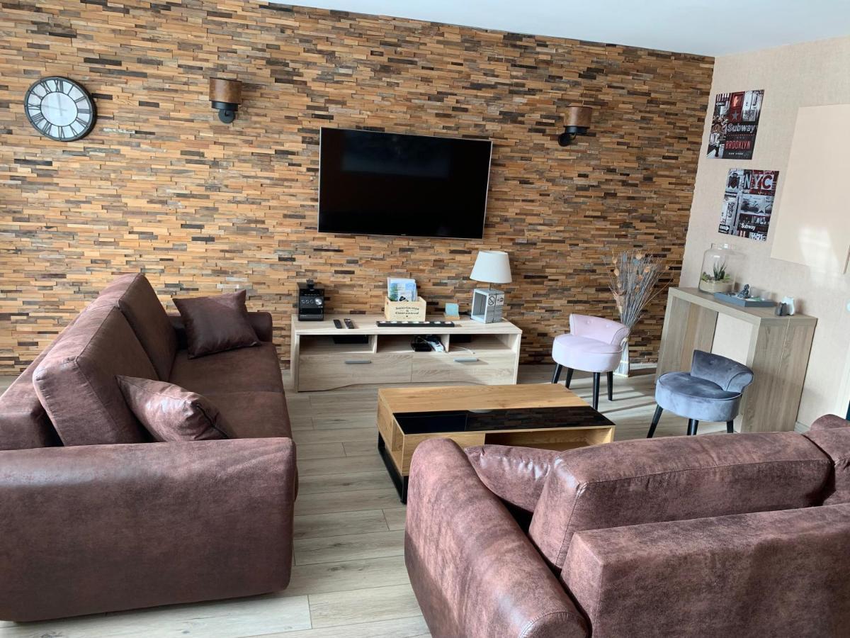 Au Coeur De Lisieux 83 M2 Et Vue Sur La Basilique Appartement Buitenkant foto